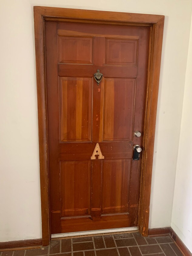 Foto principal - 2152 Dandridge Ave