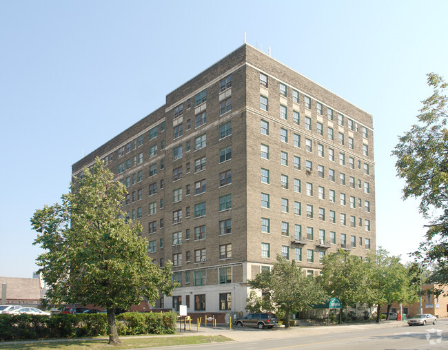 Building Photo - The Westbrook Apartments