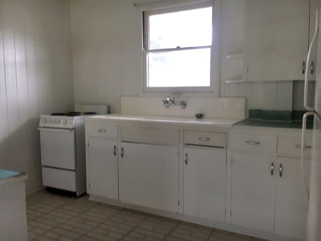 Building Photo - 1612 Anapuni Street Unit E