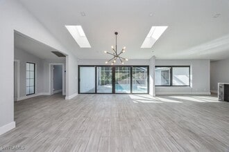 Building Photo - 6161 Waxmyrtle Way