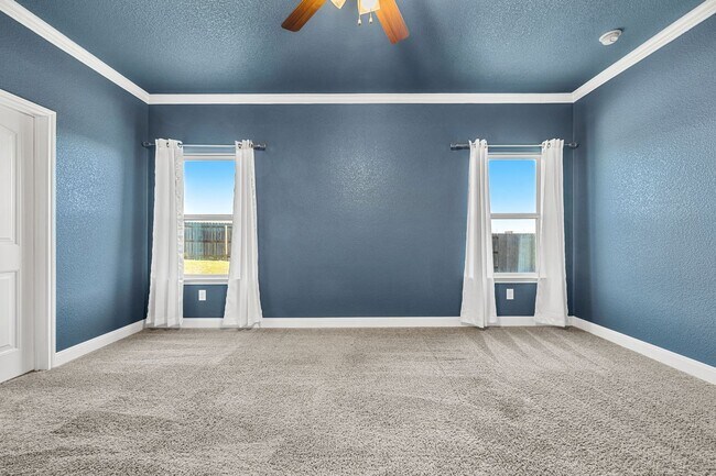 Foto del edificio - Modern 3 Bed / 2 Bath Home with Granite Kitchen & Full Fenced Yard in Temple