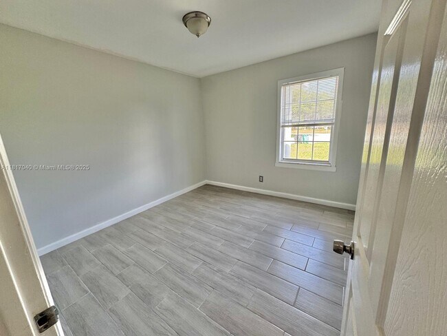 Foto del edificio - 1822 SE Oxmoor Ct