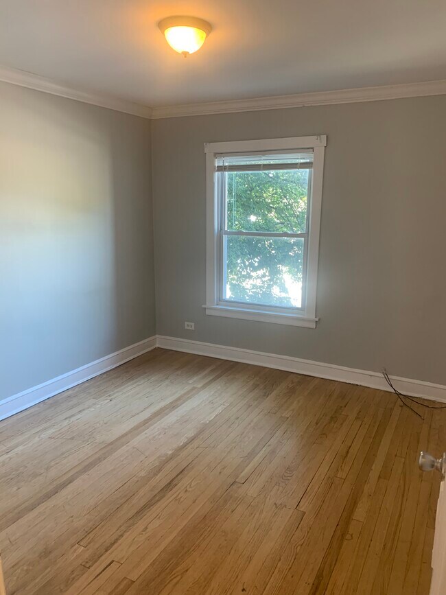 Foto del edificio - 3239 N Damen Ave