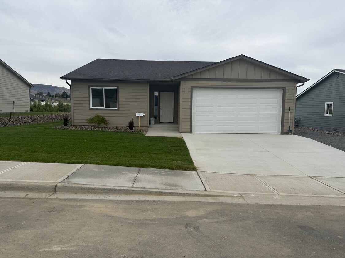 Foto del edificio - New Construction 3 bed, 2 bath!