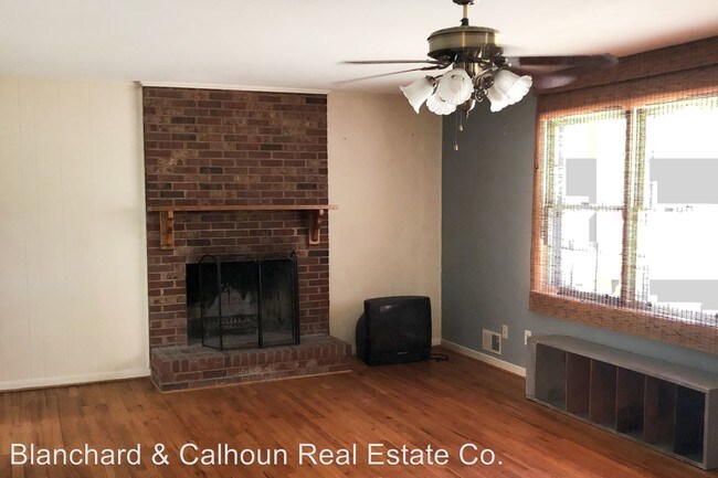 Building Photo - 3 br, 2 bath House - 154 Hickory Drive
