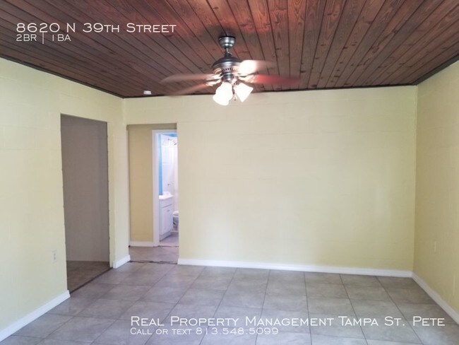 Foto del edificio - AVAILABLE FOR IMMEDIATE MOVE IN