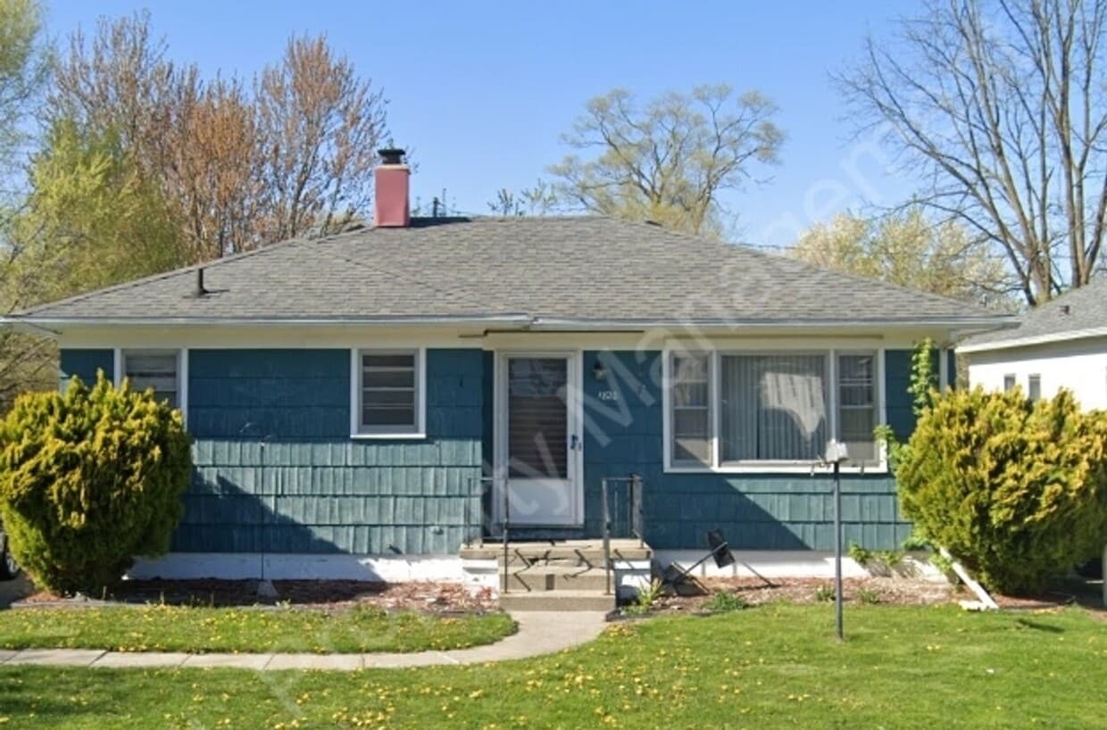 Foto principal - Come make this house your home!