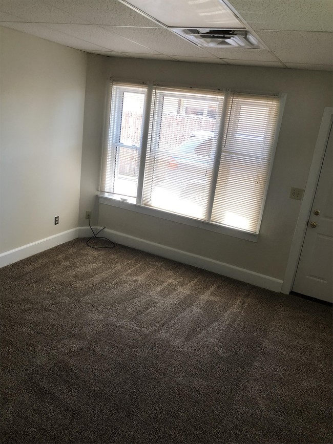 Foto del edificio - 213 Linden Ave