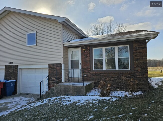 Building Photo - 11519 W 133rd Ln