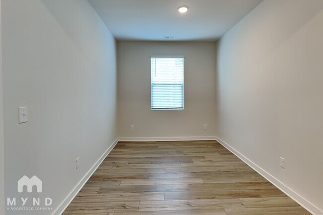 Foto del edificio - 603 Snapdragon Ln