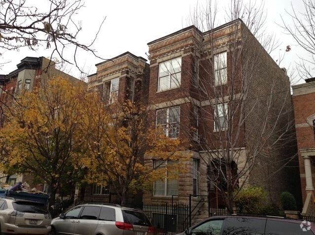 Building Photo - 1740 W Huron St