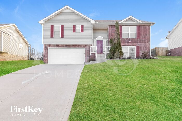 Foto principal - 1500 Cedar Springs Cir