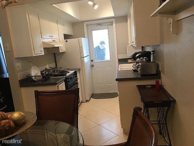 Foto del edificio - 444 W Palmetto Park Rd
