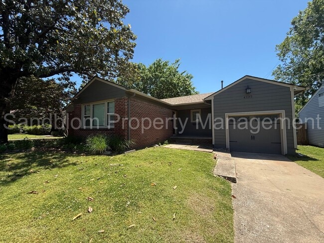 Building Photo - For Lease | Midtown Tulsa | Available Now!