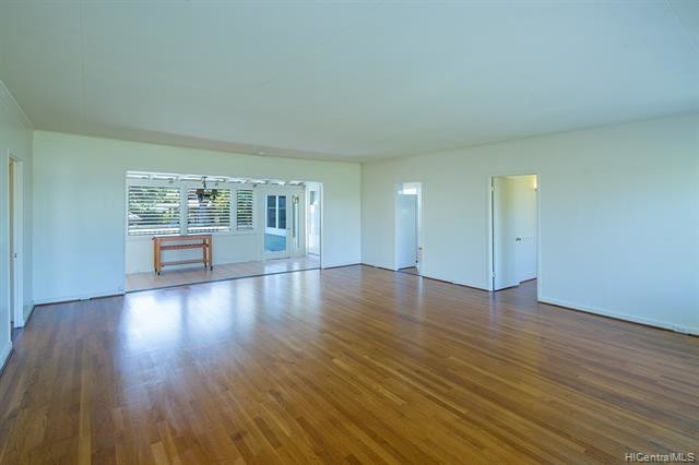 Building Photo - 315 N Kalaheo Ave