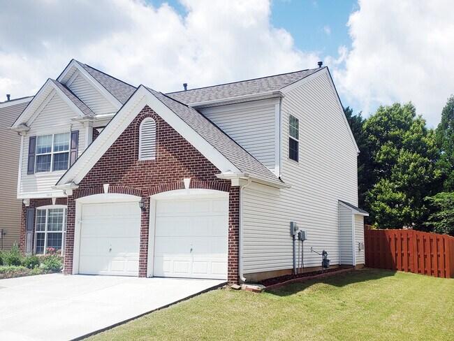 Foto del edificio - 6816 Southbrook Dr