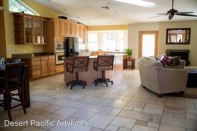 Foto del edificio - 3 br, 2 bath House - 7707 E. Turquoise Avenue