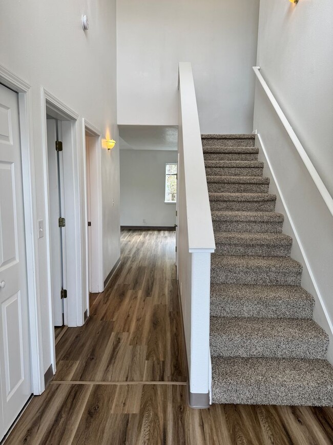 Foto del edificio - 359 S 58th St