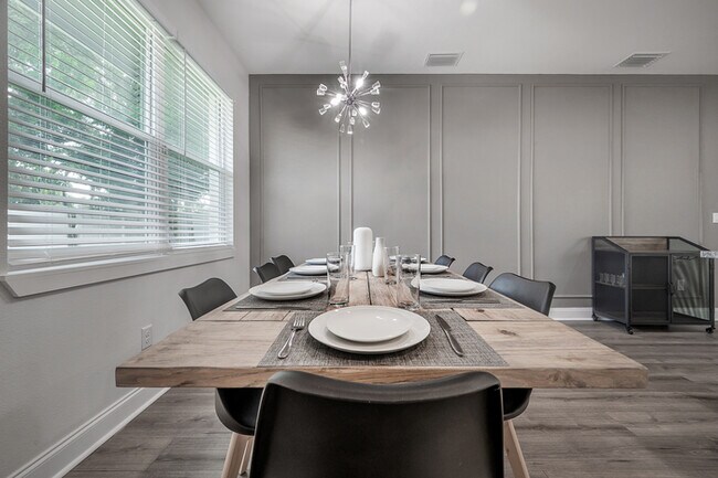 Foto del edificio - 2613 N 23rd St