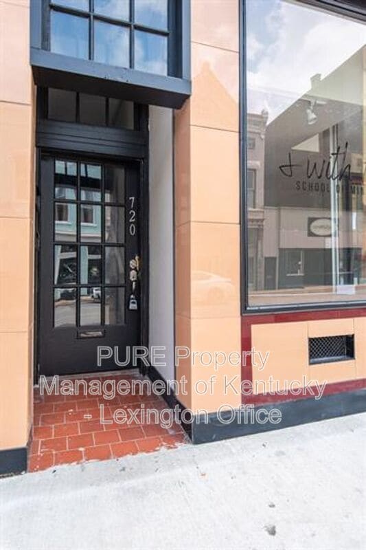 Foto del edificio - 720 Main St