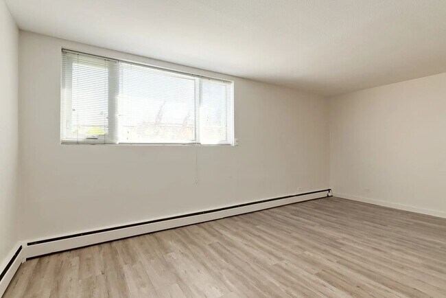 Photo du bâtiment - Dorchester Apartments