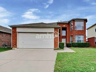 Building Photo - 2516 Aiken Ln