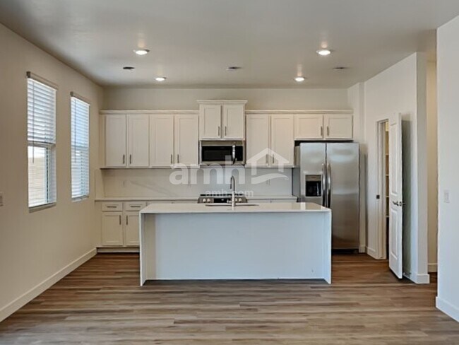 Foto del edificio - 6537 E Paseo Baranda