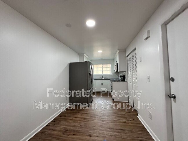Foto del edificio - 2538 Green Spring Dr
