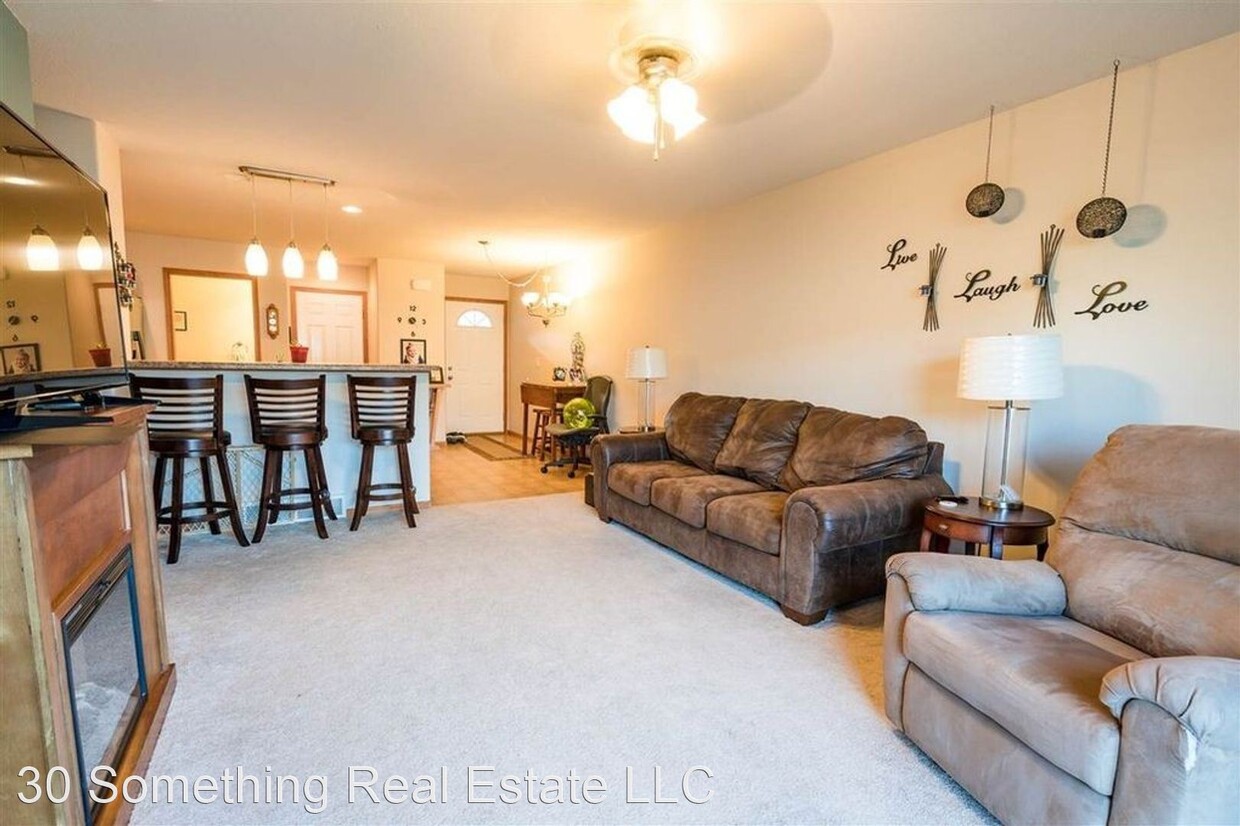 Primary Photo - 2 br, 2.5 bath House - 3417 Destin Drive