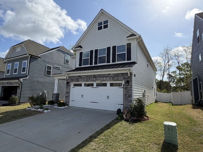 Foto del edificio - Like new home in Harrisburg!!