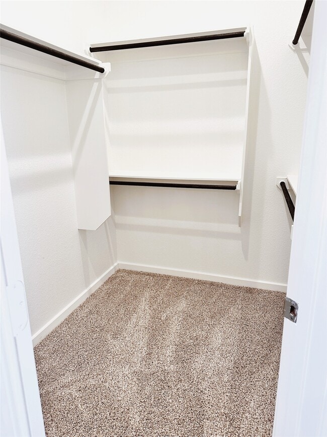 Building Photo - 967 Malibu Shr Ln