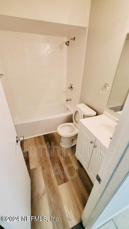 Foto del edificio - 7626 Jana Ln S