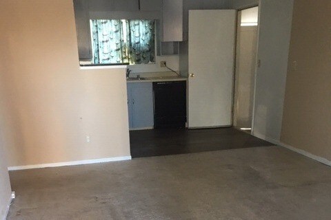 Building Photo - 3570 Pacheco Blvd