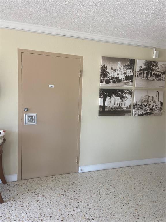 Foto del edificio - 1100 N Shore Dr NE