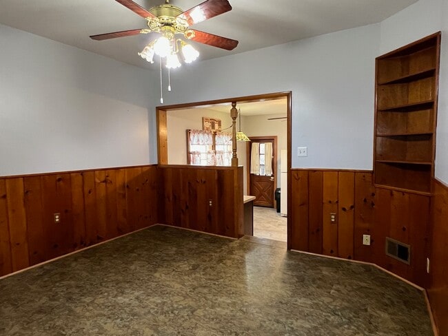 Dining room 12 x 11 with entry and pass-thru to Kitchen - 1419 Morling Ave