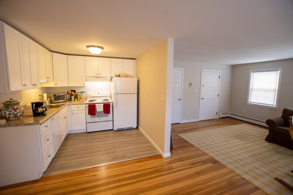 Foto principal - 139 W Emerson St