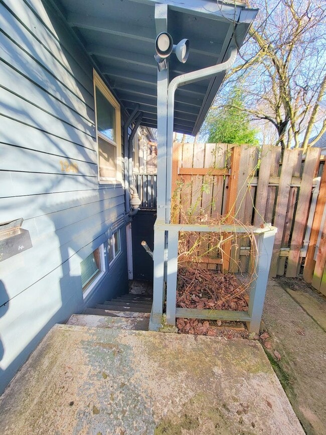 Building Photo - Awesome Studio with 2 parts, located in th...