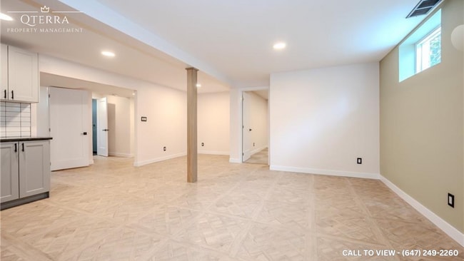 Building Photo - 557 Havelock Dr