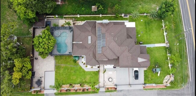 Vista aérea - 1304 Ocoee Apopka Rd