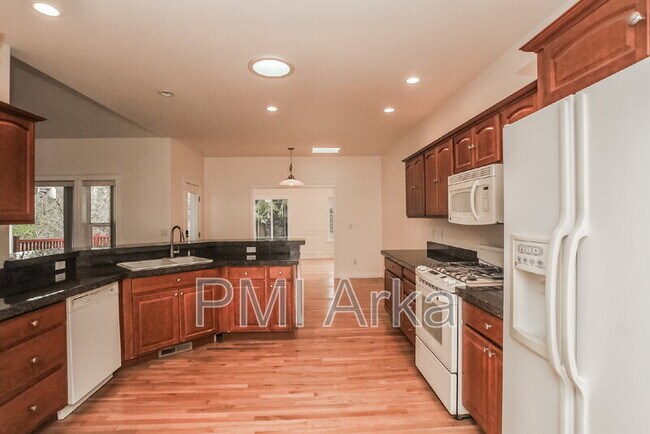 Foto del edificio - 3504 Buckingham Ct SE