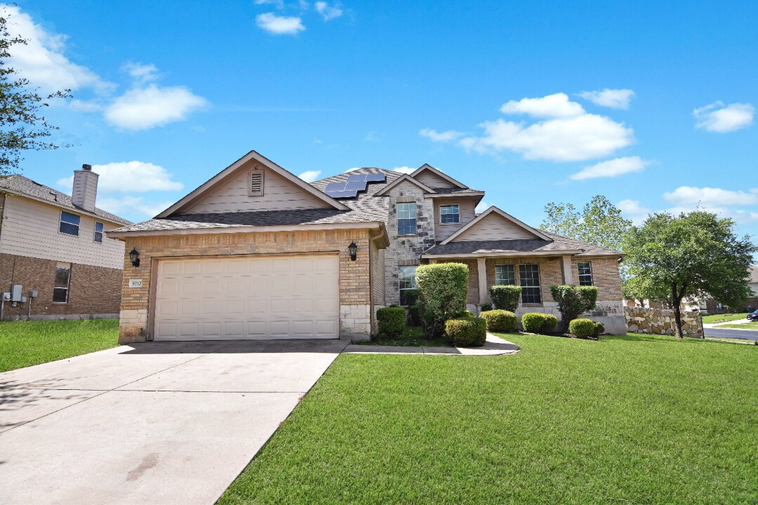 Foto principal - 5910 Flag Stone Dr