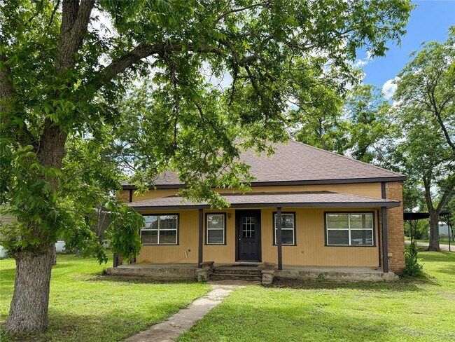 Foto del edificio - 102 Besch Wilburn Ln