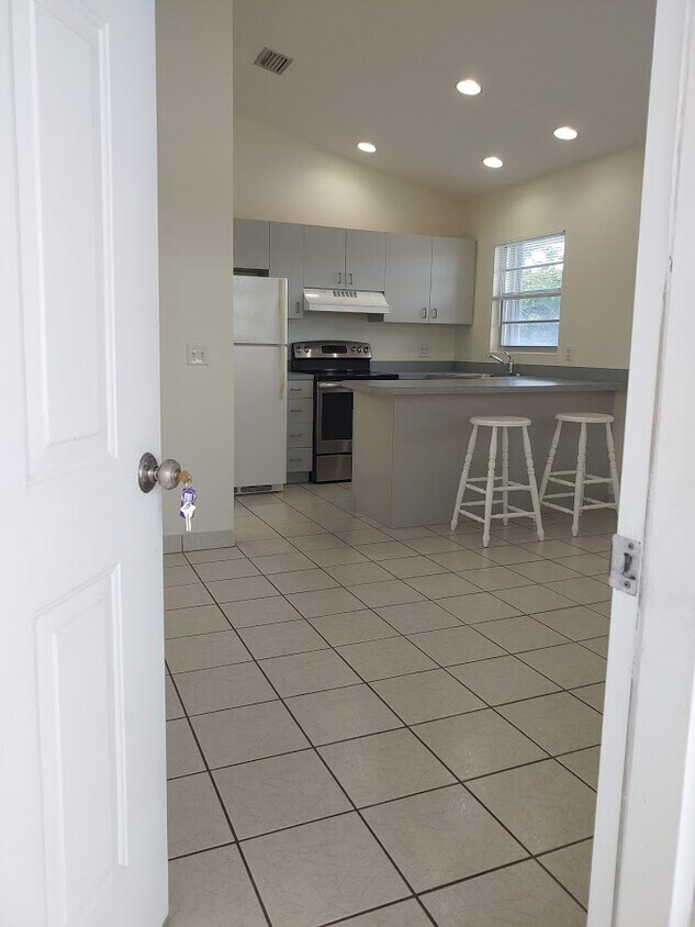 Foto principal - 1504 Flagler Ave