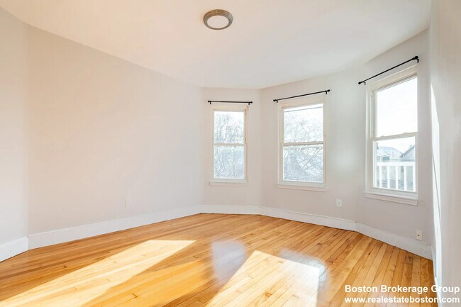 Foto del edificio - 33 Edison Green