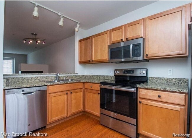 Building Photo - 1404 Raliegh Pl