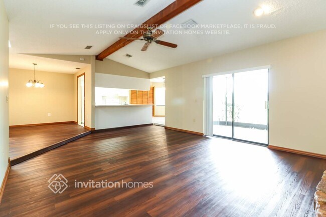 Foto del edificio - 7317 Bramblewood Dr