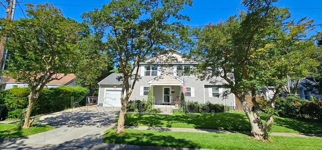 Foto del edificio - 7721 Cortland Place