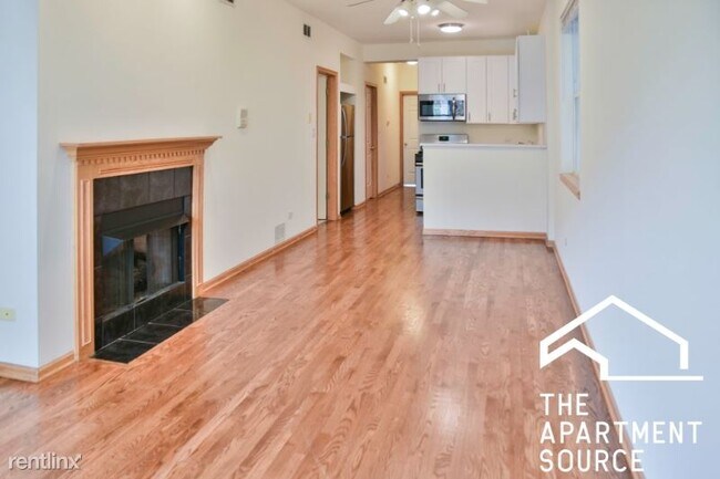 Building Photo - 3 br, 2 bath House - 3327 N Sheffield Ave
