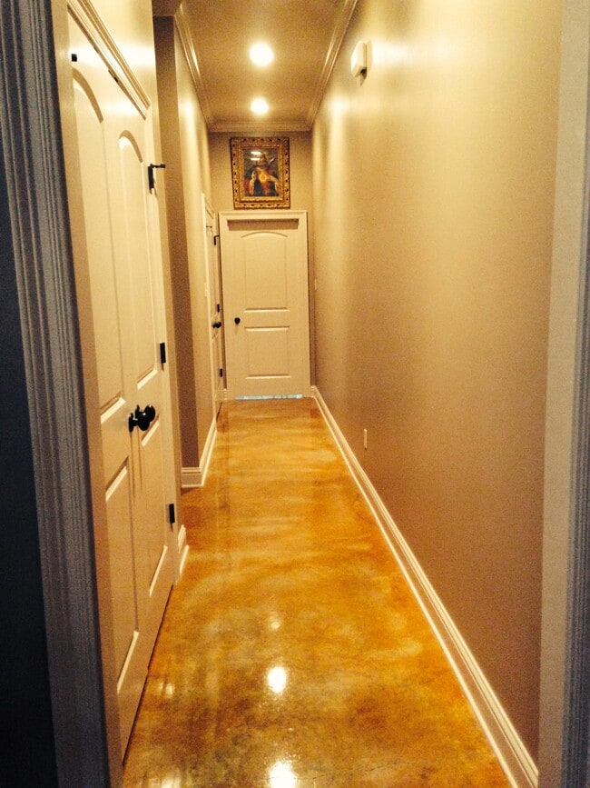 Foto del edificio - 141 Treasure Cv