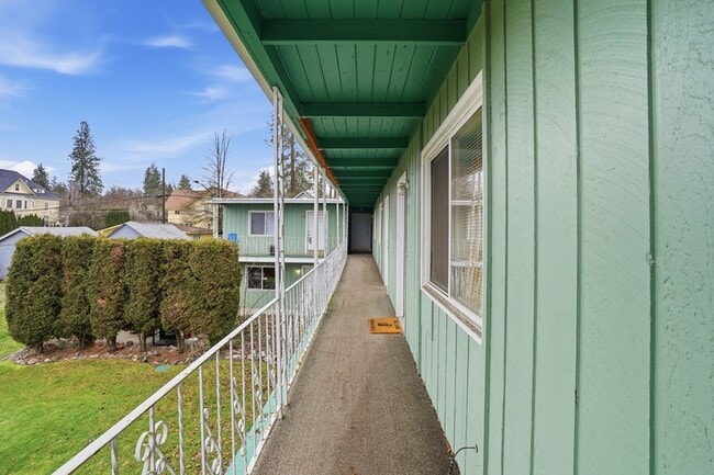 Foto del edificio - 1611 W 8th Ave